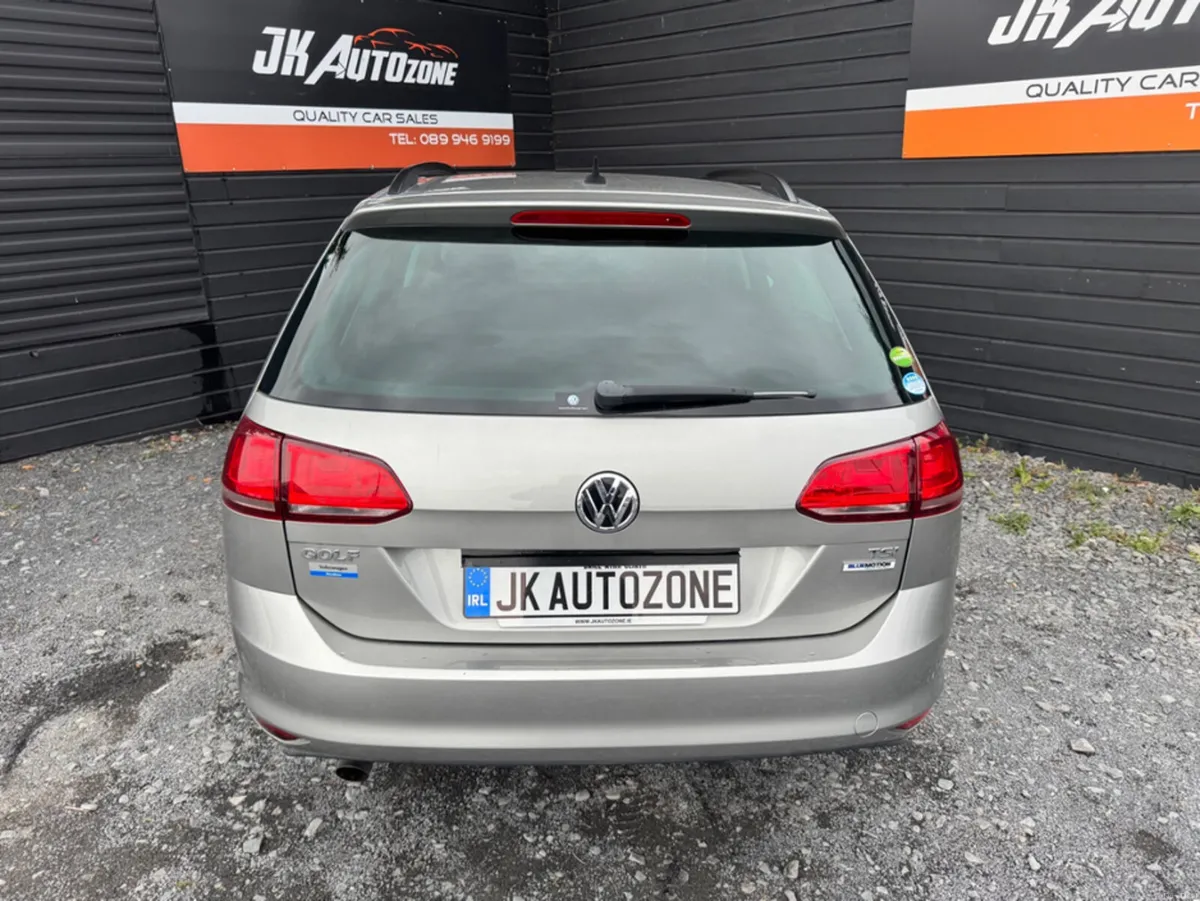 Volkswagen Golf 1.2 TSI BLUEMOTION AUTO - Image 5