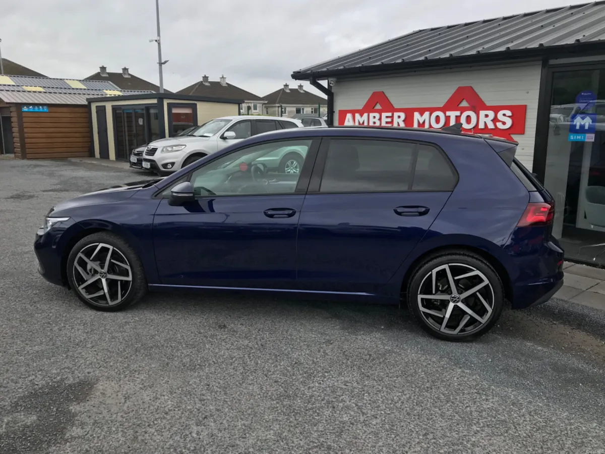 2024 VW GOLF 2.0 L TURBO DIESEL AUTO - Image 2