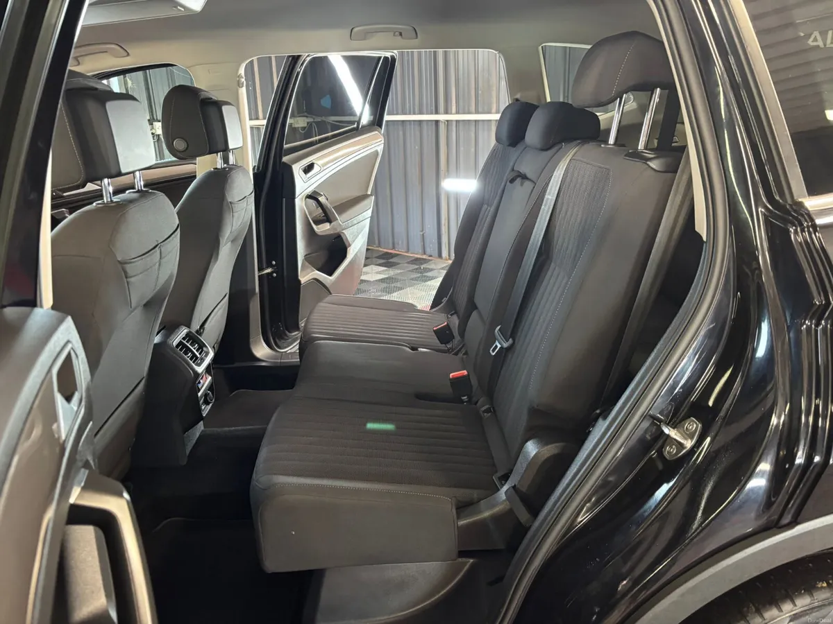2022 Volkswagen Tiguan 2.0 TDI 150HP  DSG 7 Se - Image 3