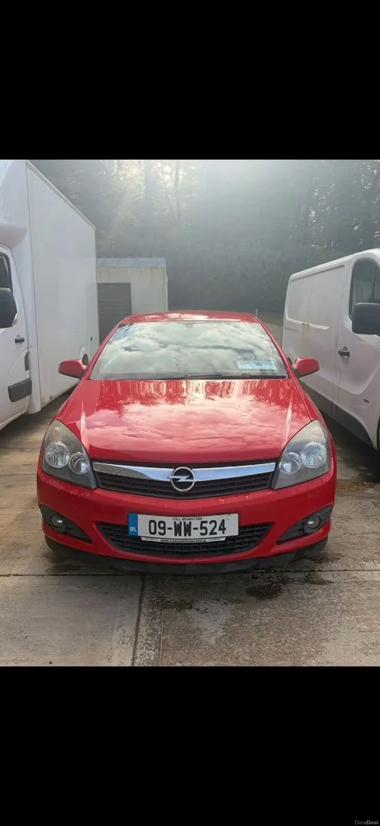 Opel Astra 2009 - Image 1