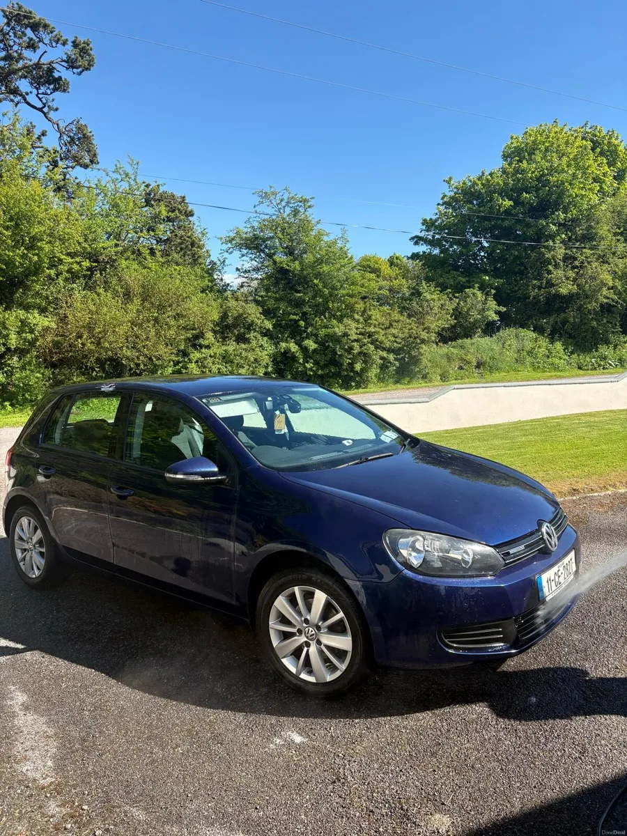 Volkswagen Golf - Image 1