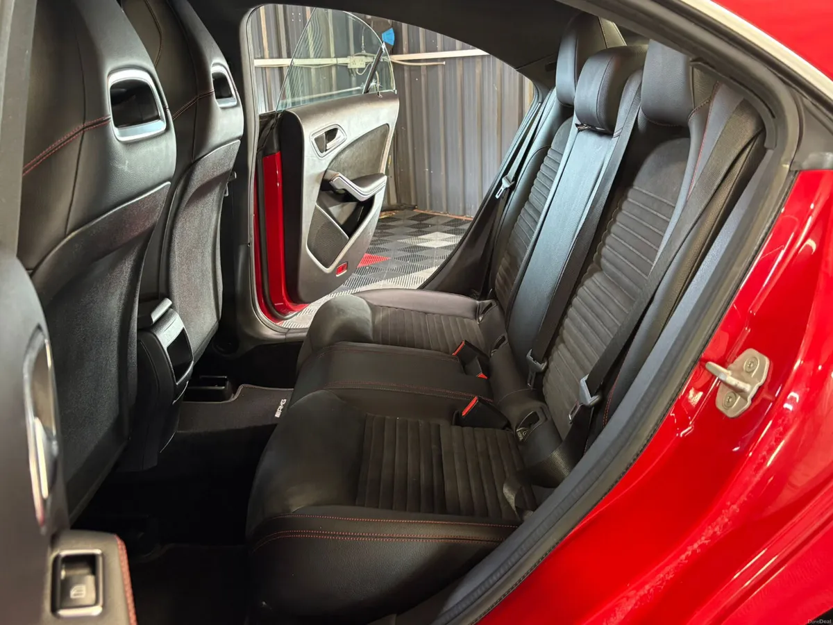 2014 142 Mercedes-Benz CLA CLA 180 CDI AMG SPORT - Image 3