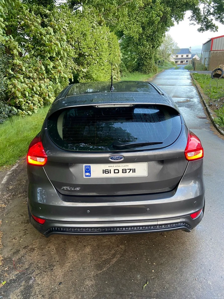 Ford focus Zetec S - Image 5