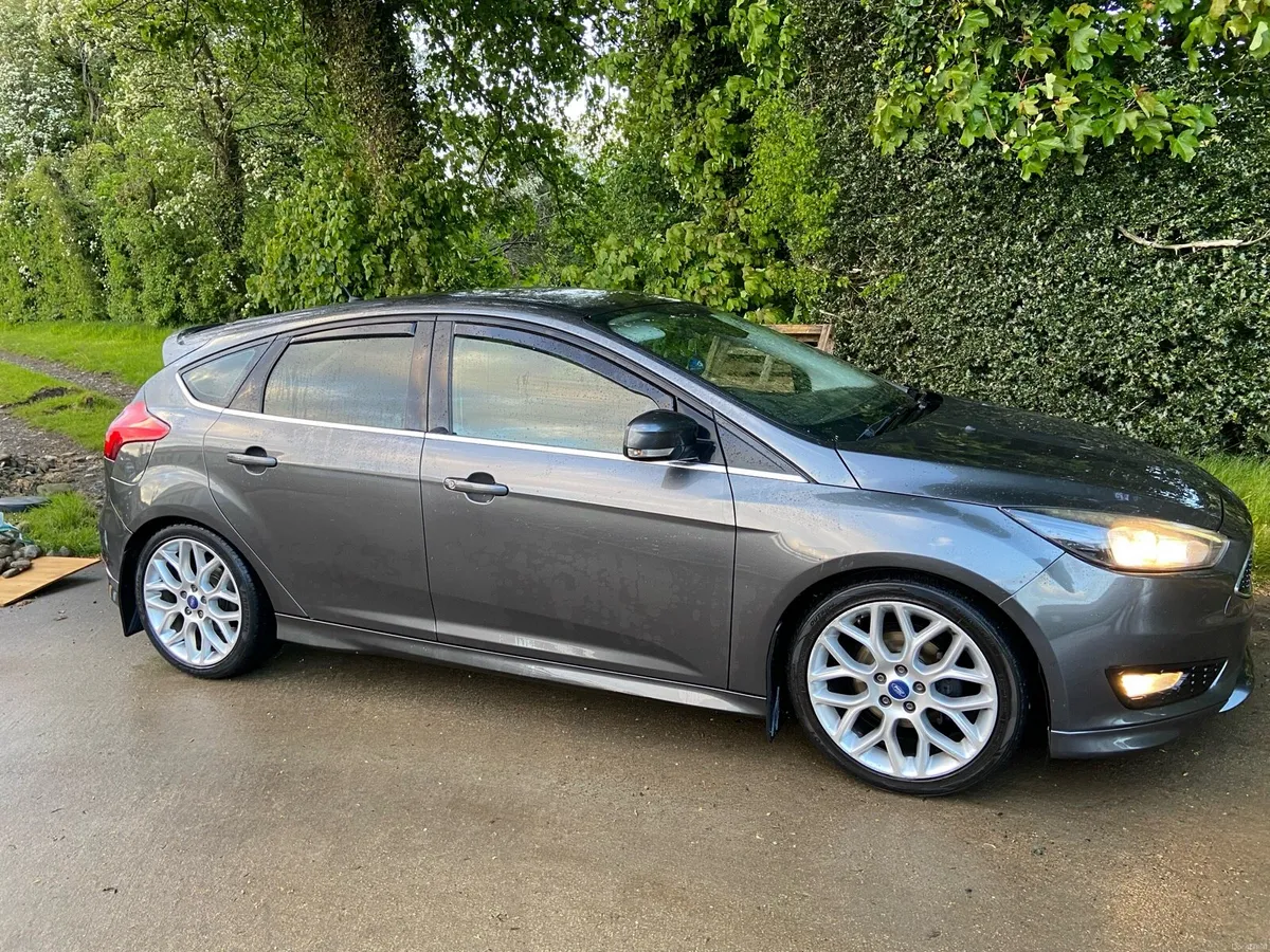 Ford focus Zetec S - Image 3