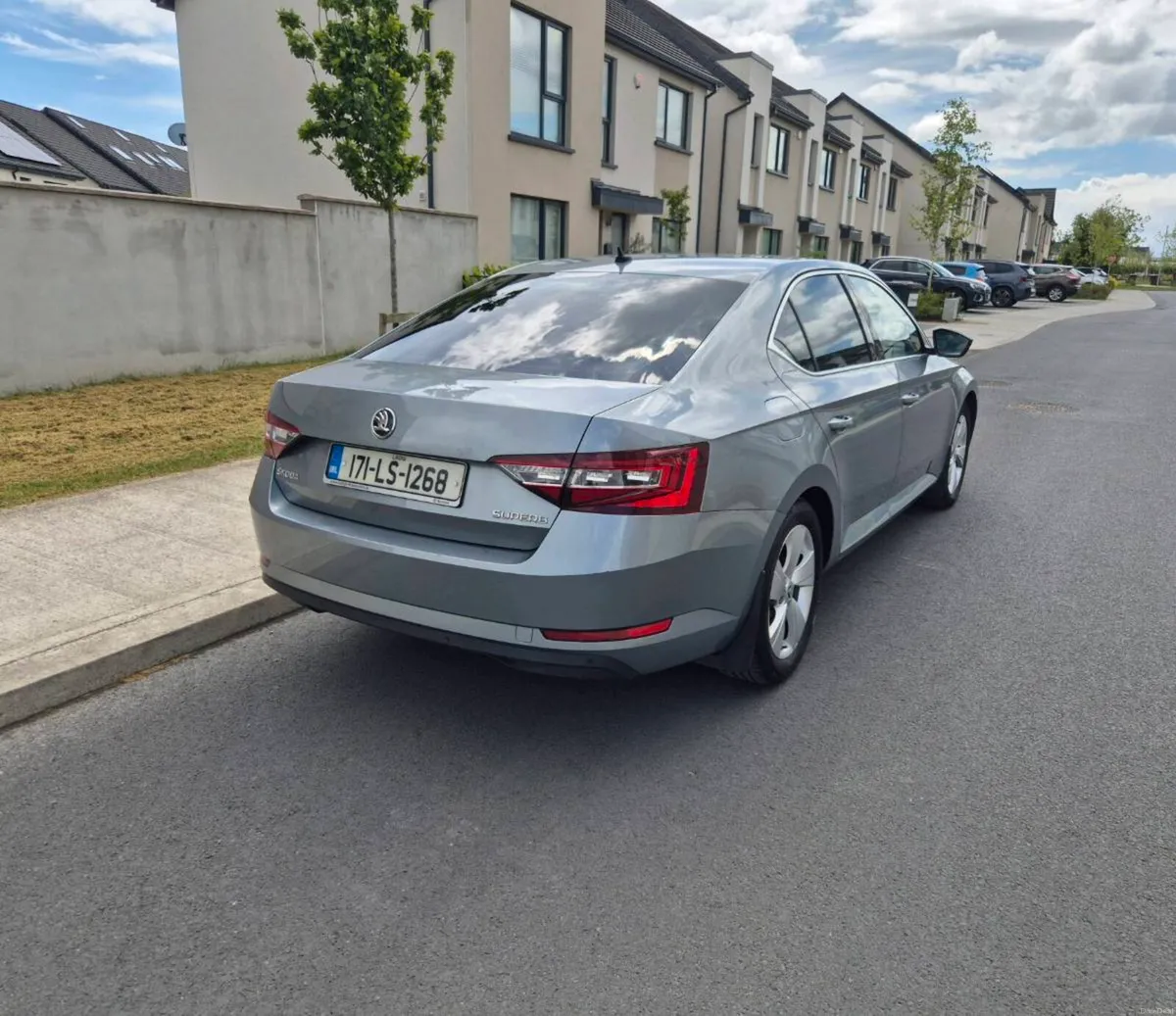 2017 skoda superb 2.0 diesel €8900 - Image 4