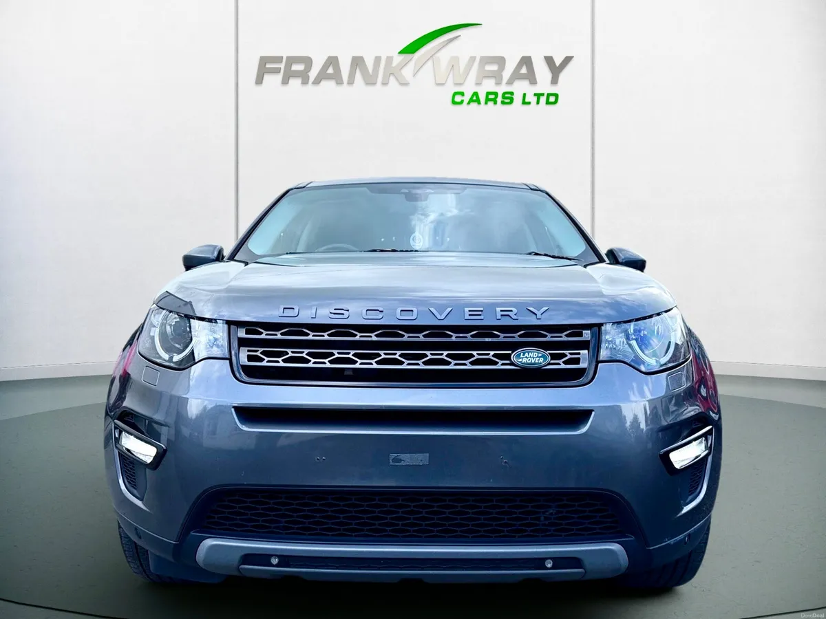 2017 LAND ROVER DISCOVERY SPORT 172 **7 SEATER** - Image 2