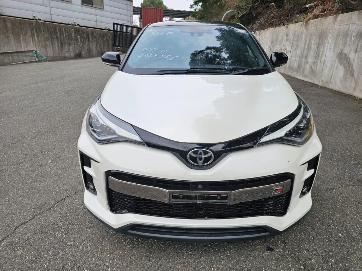 2020 Toyota CHR GR Sport - Image 2