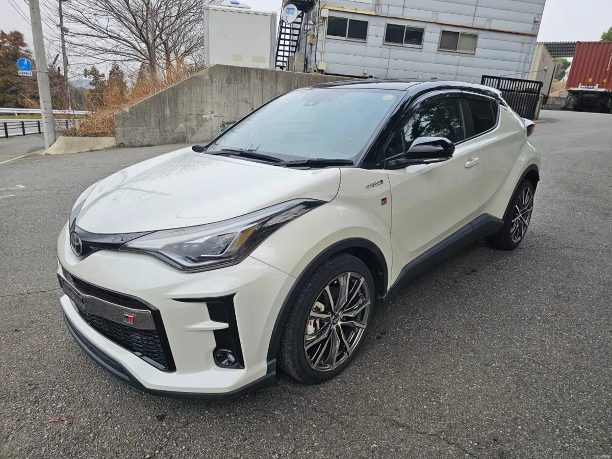 2020 Toyota CHR GR Sport - Image 3