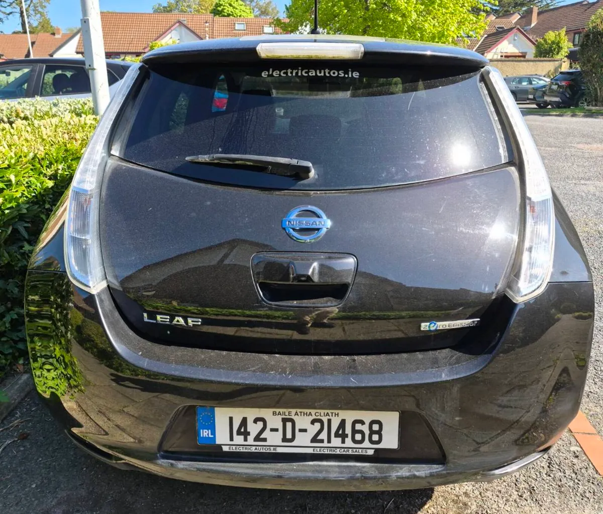 Nissan Leaf. 142 D 21468 is 100 % ELECTRIC ! - Image 4