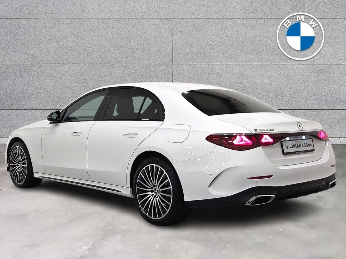 Mercedes-Benz E-Class E 300 de AMG Line Plus - Image 2