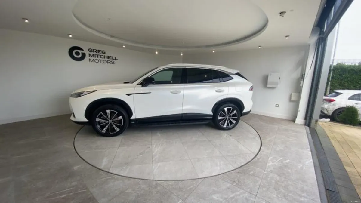 MG HS 1.5 T-GDI PHEV Trophy 5dr Auto - Image 4