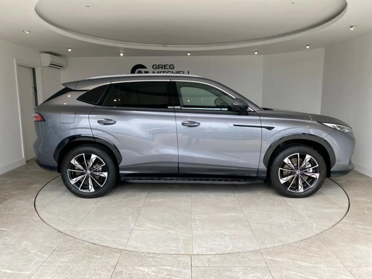 MG HS 1.5 T-GDI PHEV Trophy 5dr Auto - Image 4