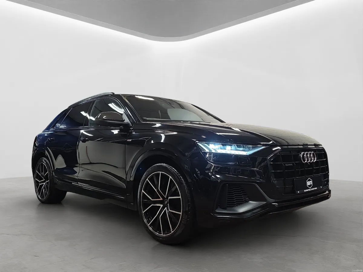 2024 AUDI Q8 3.0 TFSI E QUATTRO BLACK EDITION. - Image 1