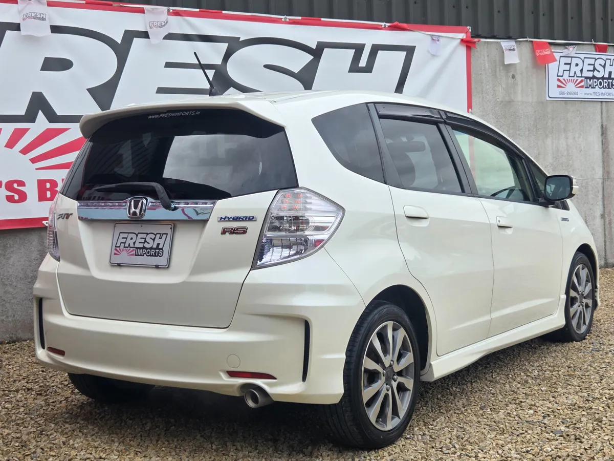 HONDA FIT RS HYBRID LOW KM - Image 2