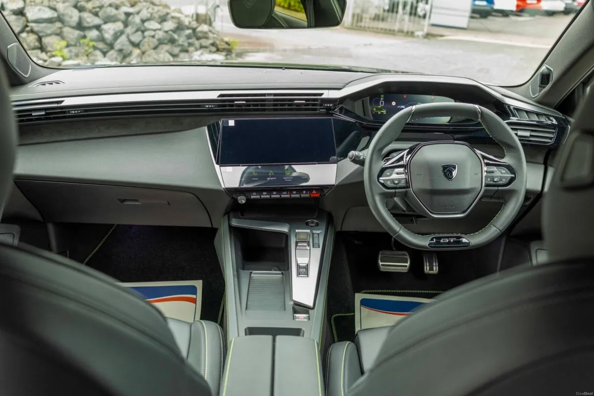 Peugeot 408 262 Offers - Peugeot 408 GT Exclusive - Image 5