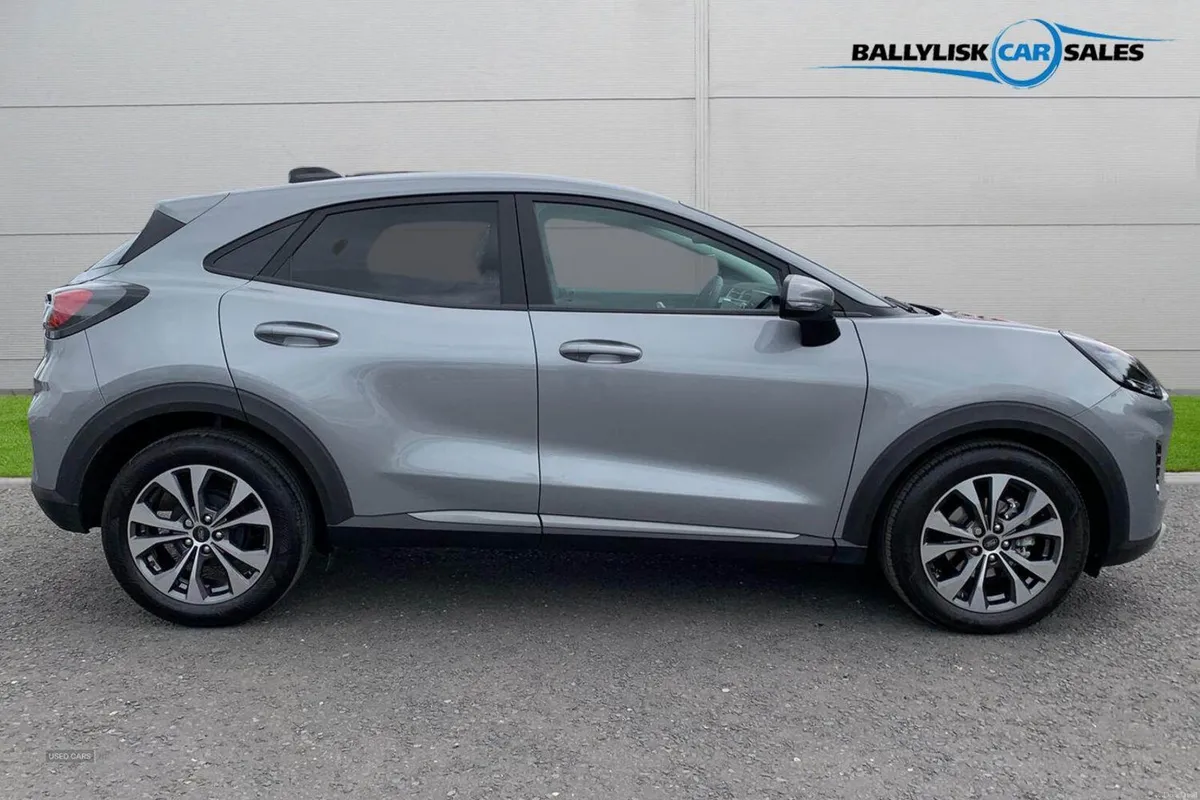 Ford Puma 1.0T 125PS Titanium in Solar Silver with - Image 3