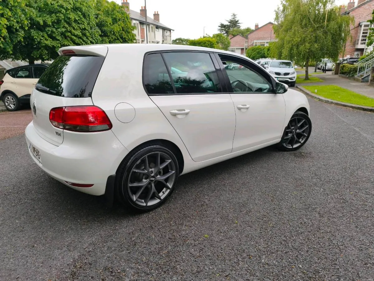 Volkswagen Golf 1.6TDi - Image 4