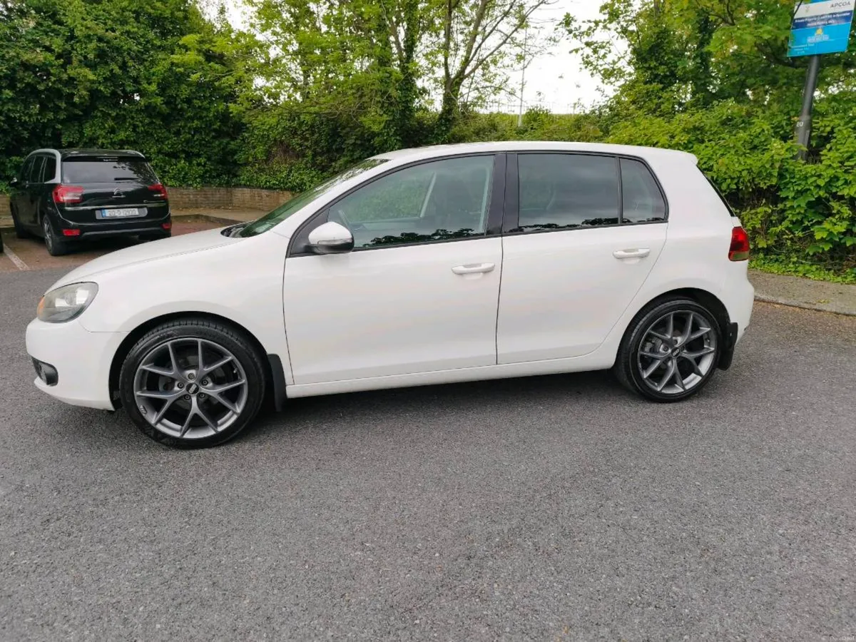Volkswagen Golf 1.6TDi - Image 2