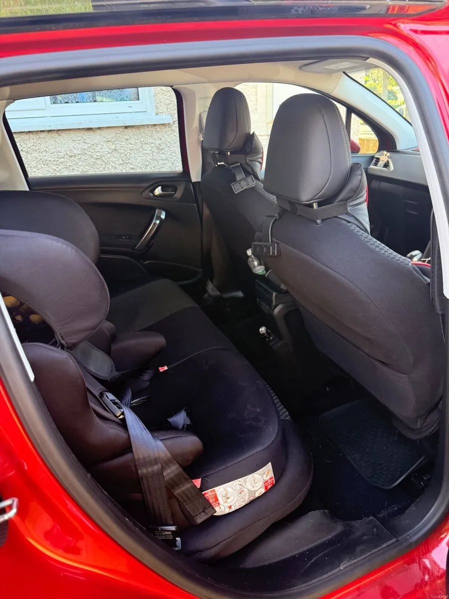 171 Peugeot 2008 1.2 Petrol  NCT 01/27 Tax04/27 - Image 4