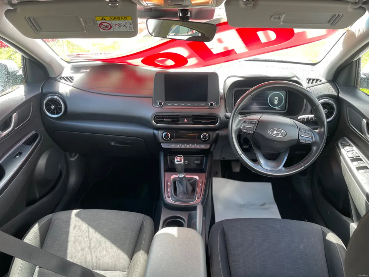 2022 Hyundai KONA 1.0 T-GDI Executive - Image 5