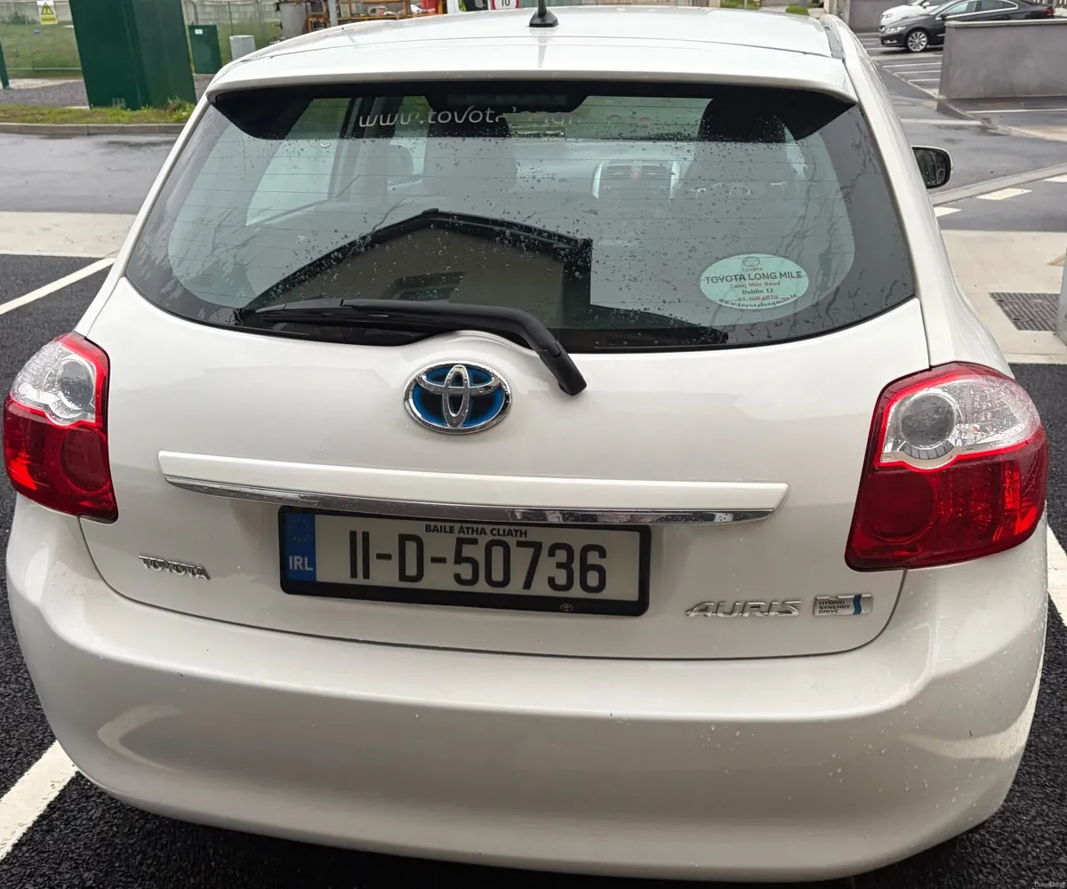 Toyota Auris Hybrid Auto – NCT 10/26 – Economical - Image 4