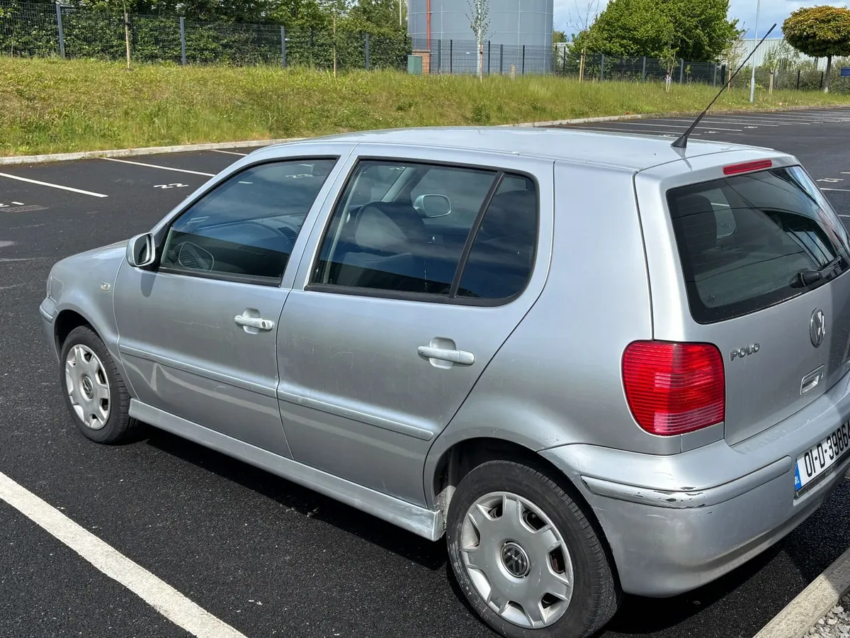 Volkswagen Polo 2001 - Image 2