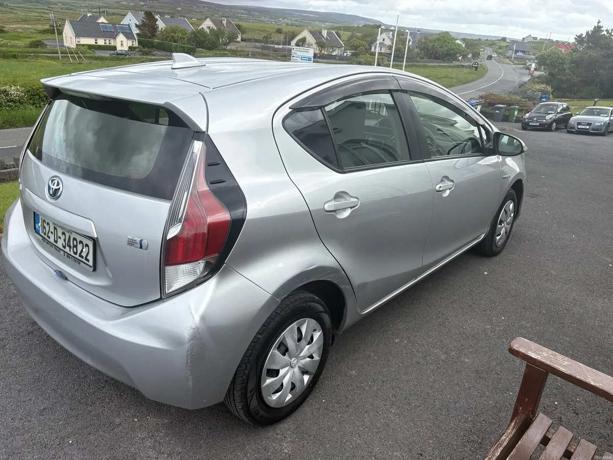 Toyota Aqua 1.5 petrol automatic hybrid - Image 3
