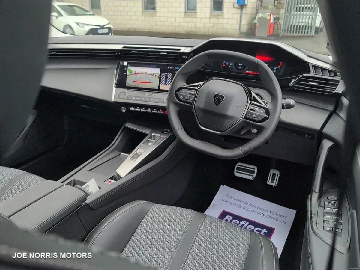 Peugeot 308 262  Allure 1.5 Blue HDi Automatic - Image 6