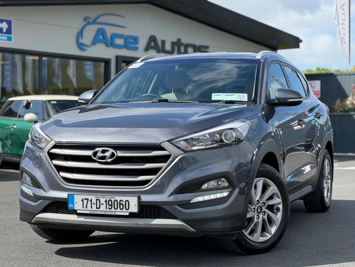 Hyundai Tucson EXECUTIVE - 1.7 DIESEL - MANUAL - 1 - Image 1