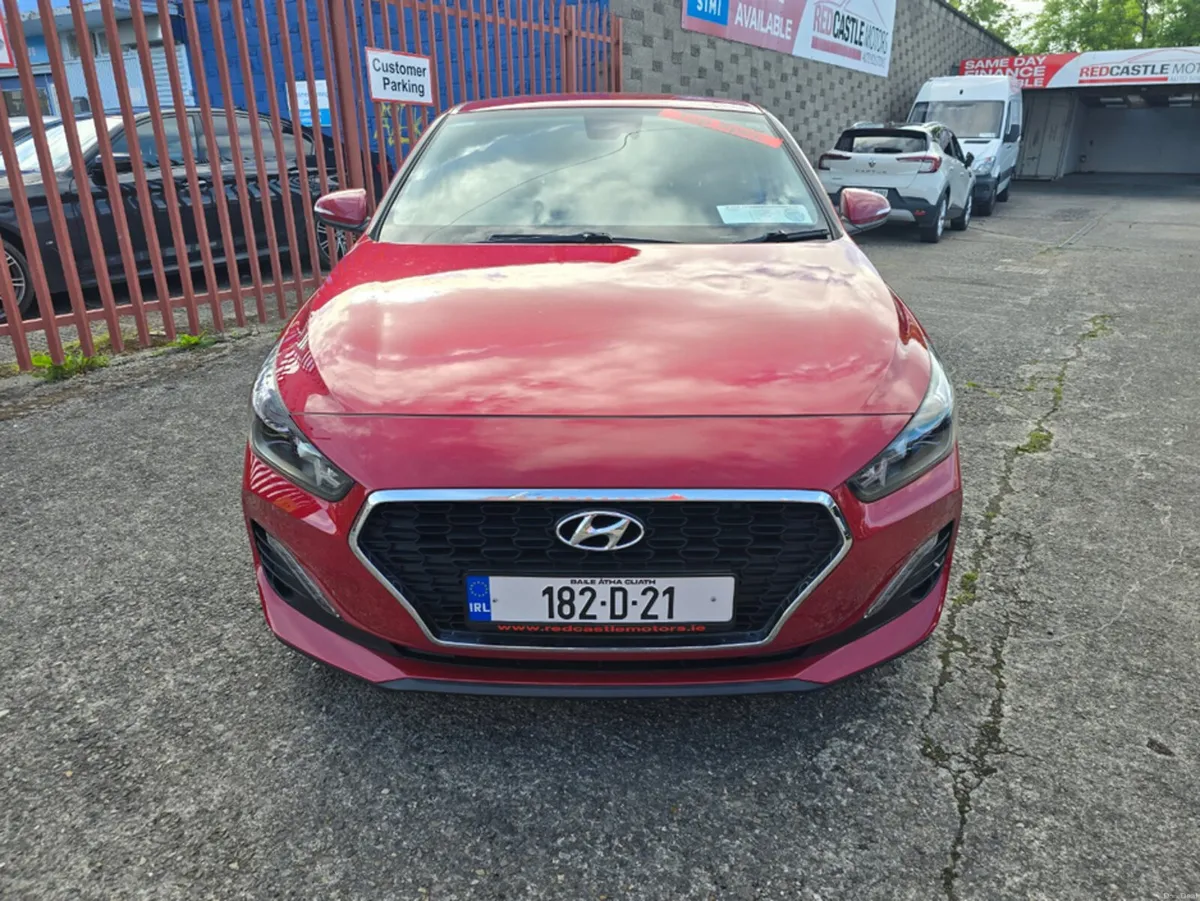 Hyundai i30 I 30 FASTBACK 5DR. ONLY 29K KM - Image 2