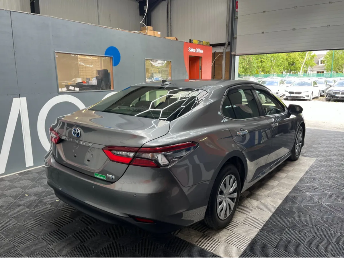 Toyota Camry 2022 TOYOTA CAMRY X 2.5 AUTOMATIC / C - Image 2
