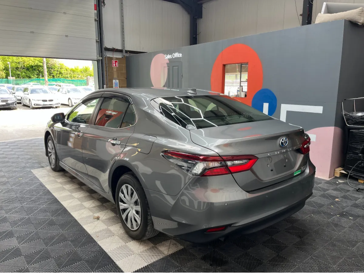 Toyota Camry 2022 TOYOTA CAMRY X 2.5 AUTOMATIC / C - Image 4