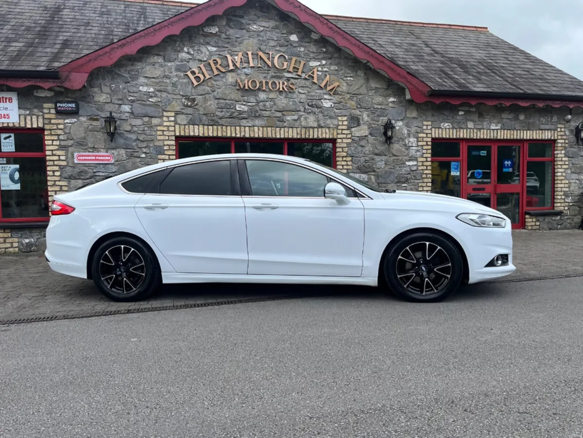 Ford Mondeo 2.0 TDCI ZETEC 150PS 5DR - Image 2