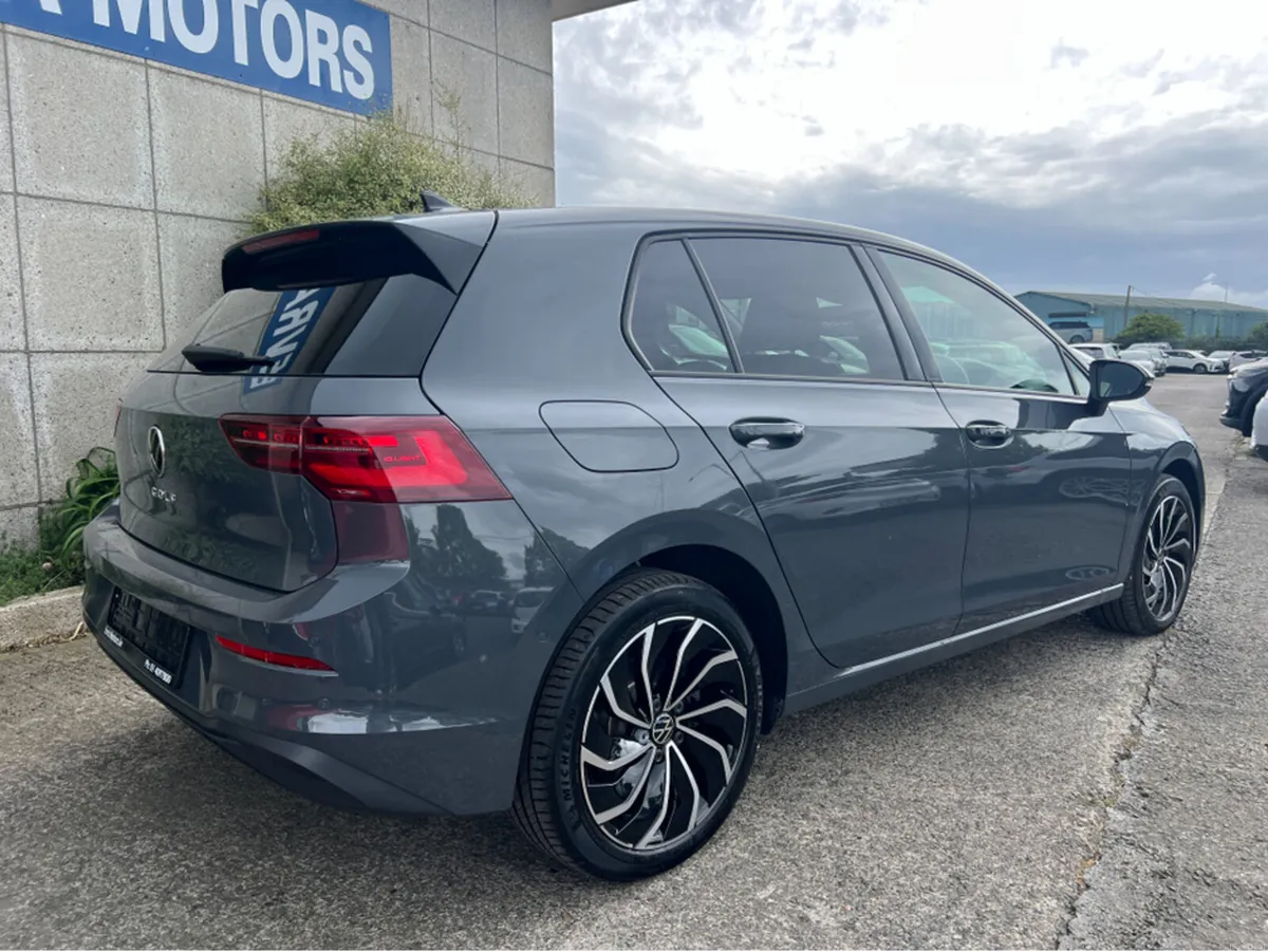 Volkswagen Golf ACTIVE ADVANCE AUTOMATIC 2.0 DIESE - Image 4