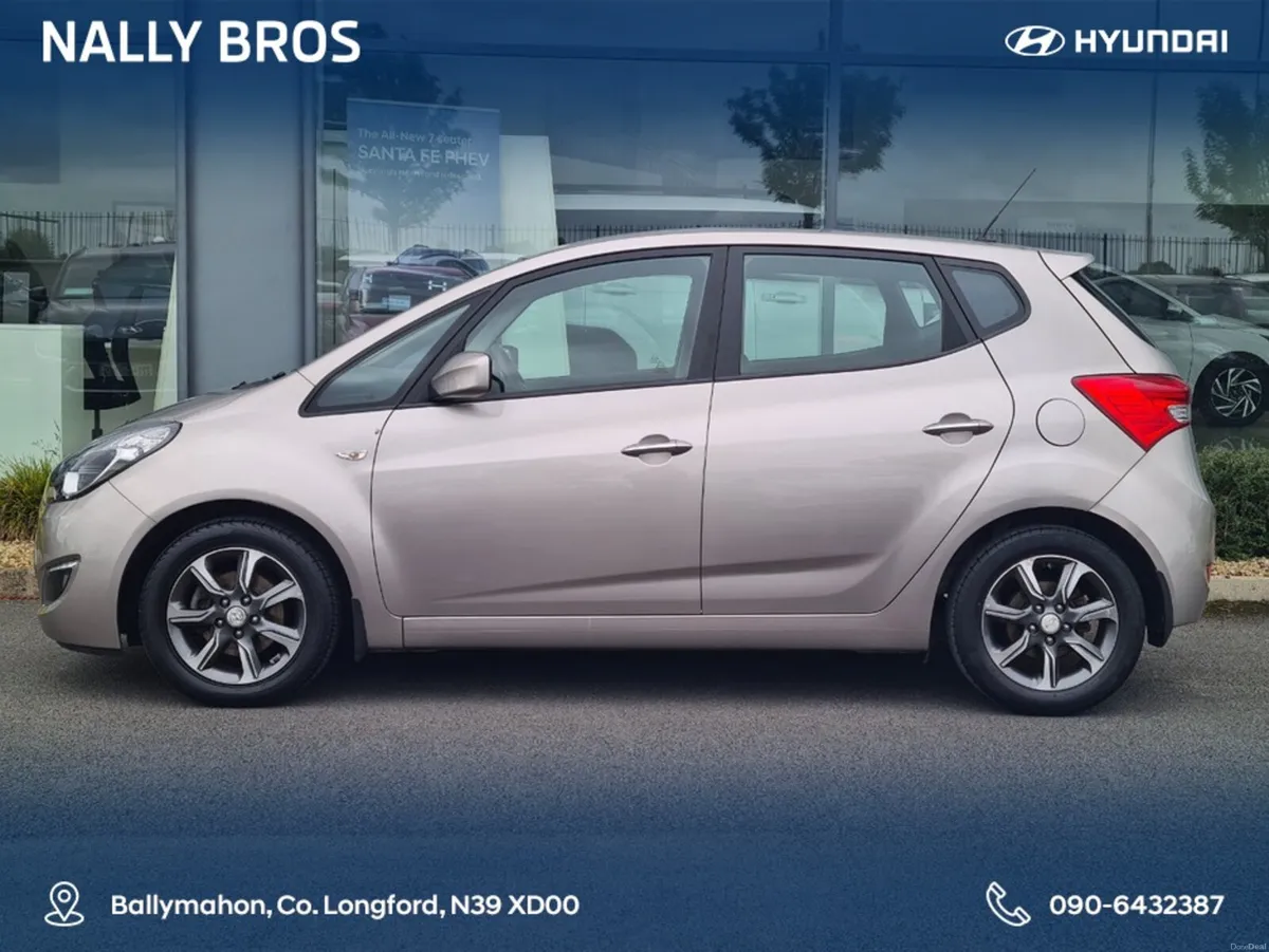 Hyundai ix20 DELUXE 5DR PETRL - Image 2