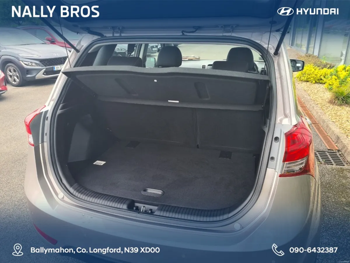 Hyundai ix20 DELUXE 5DR PETRL - Image 4