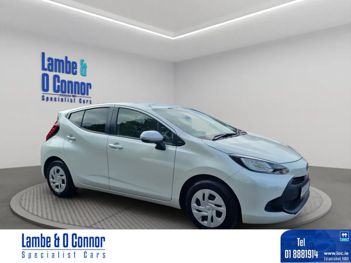 Toyota Aqua 1.5  SELF CHARGING HYBRID  AUTOMATIC * - Image 2