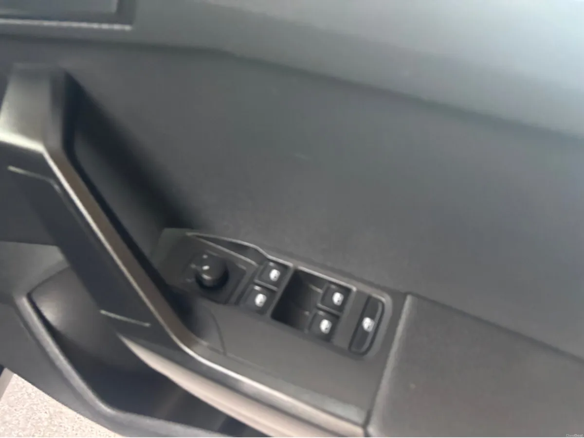 SEAT Arona PA 1.0 TSI 110HP DSG SE+ 5DR AU - Image 4
