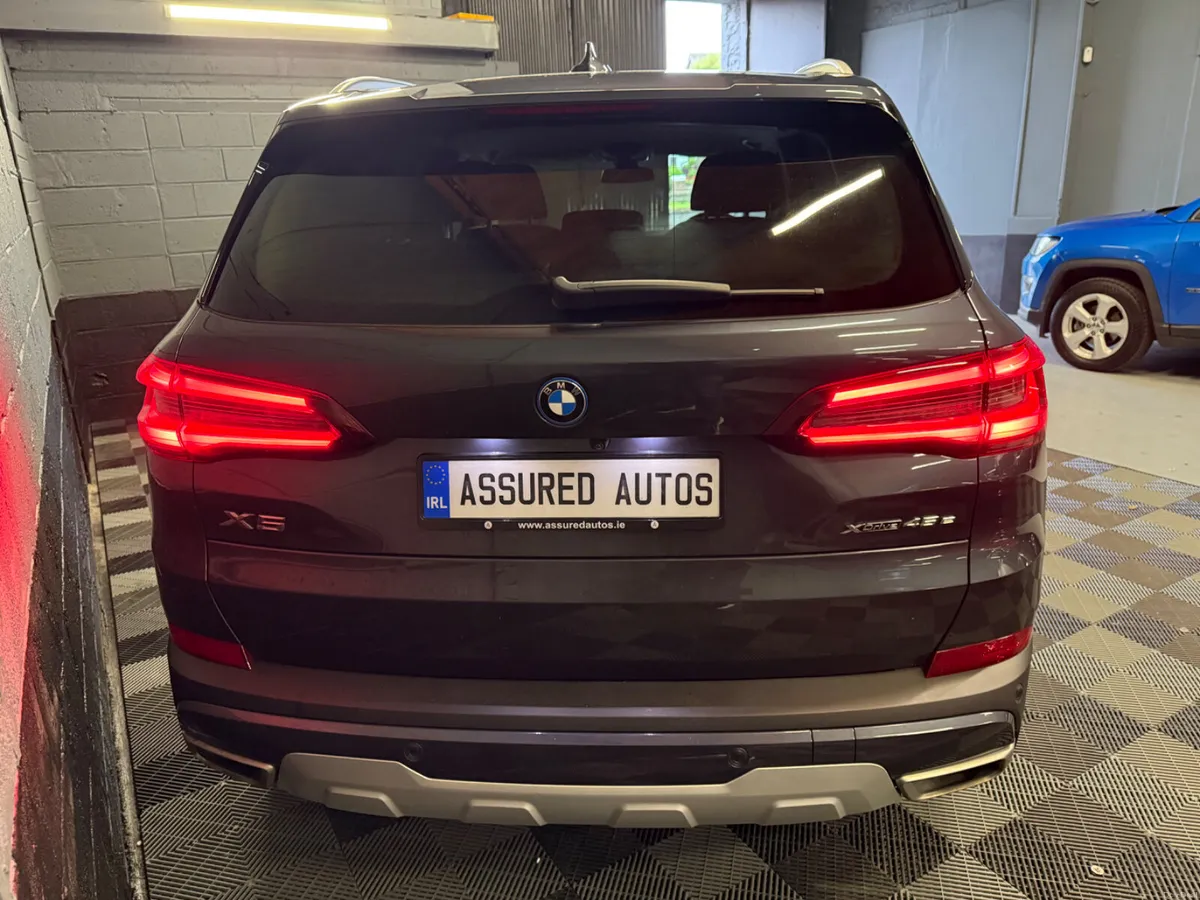 222 BMW X5 3Ltr X-Drive 45e XLine - Image 4