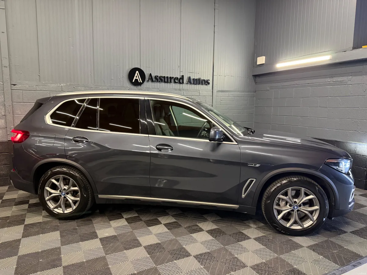 222 BMW X5 3Ltr X-Drive 45e XLine - Image 2