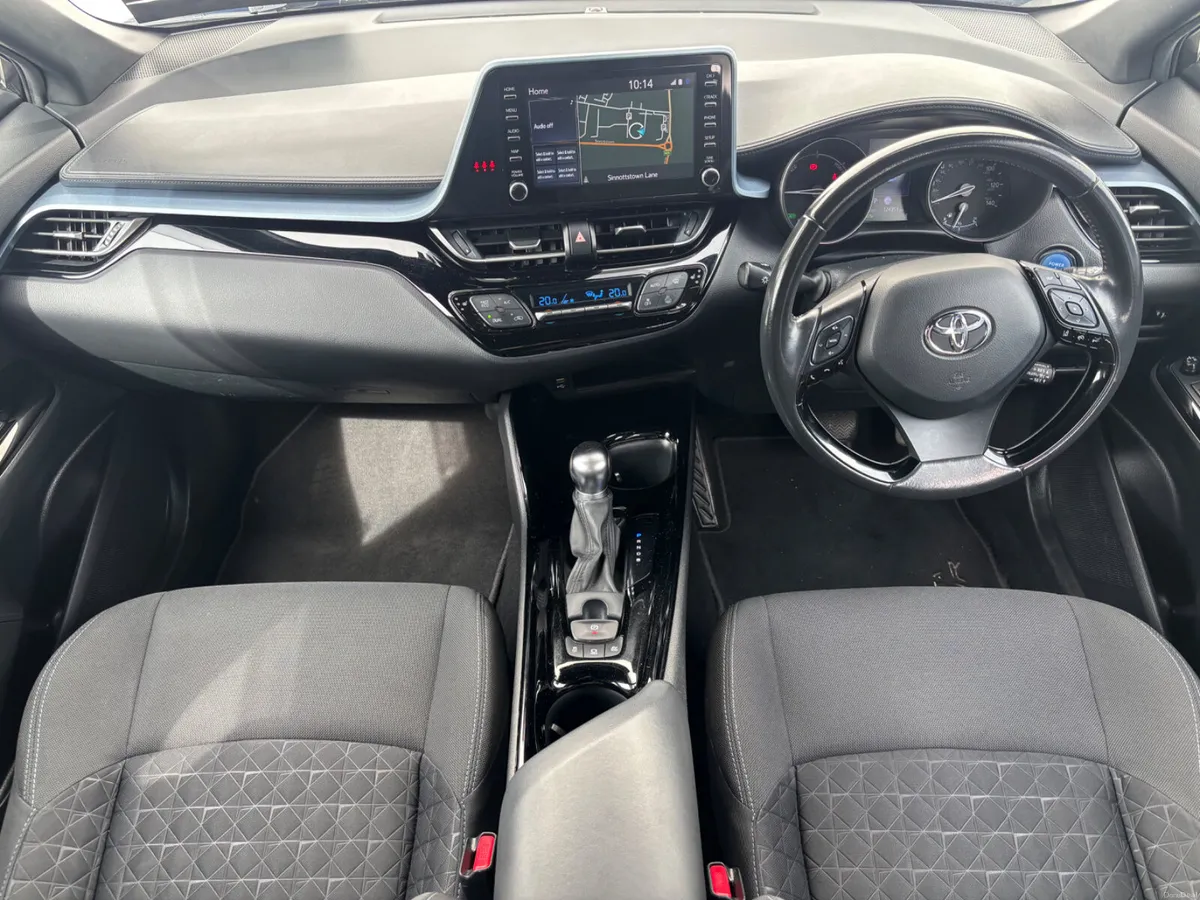 2021 TOYOTA CHR DESIGN HYBRID A/T FSH NCT 5/28 - Image 6