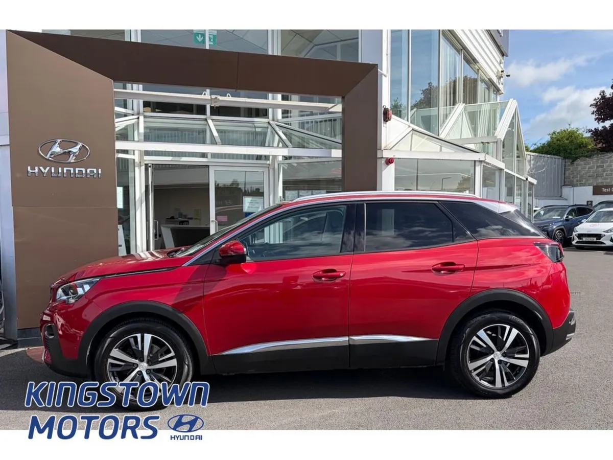 Peugeot 3008 Allure 1.2 130 Automatic 4DR A - Image 3