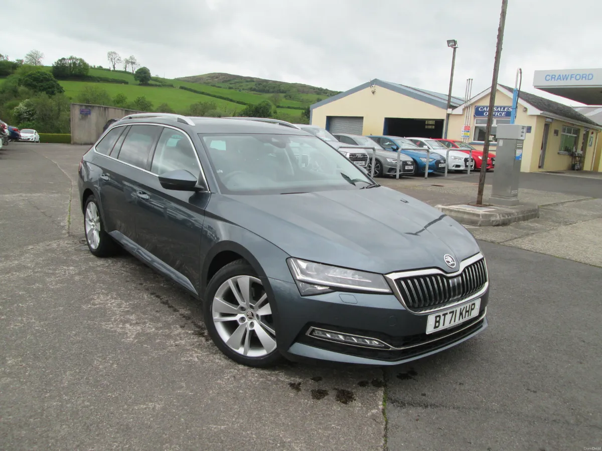 2022  SKODA  SUPERB  2.0  TDI  SEL  5DR  ESTATE - Image 1
