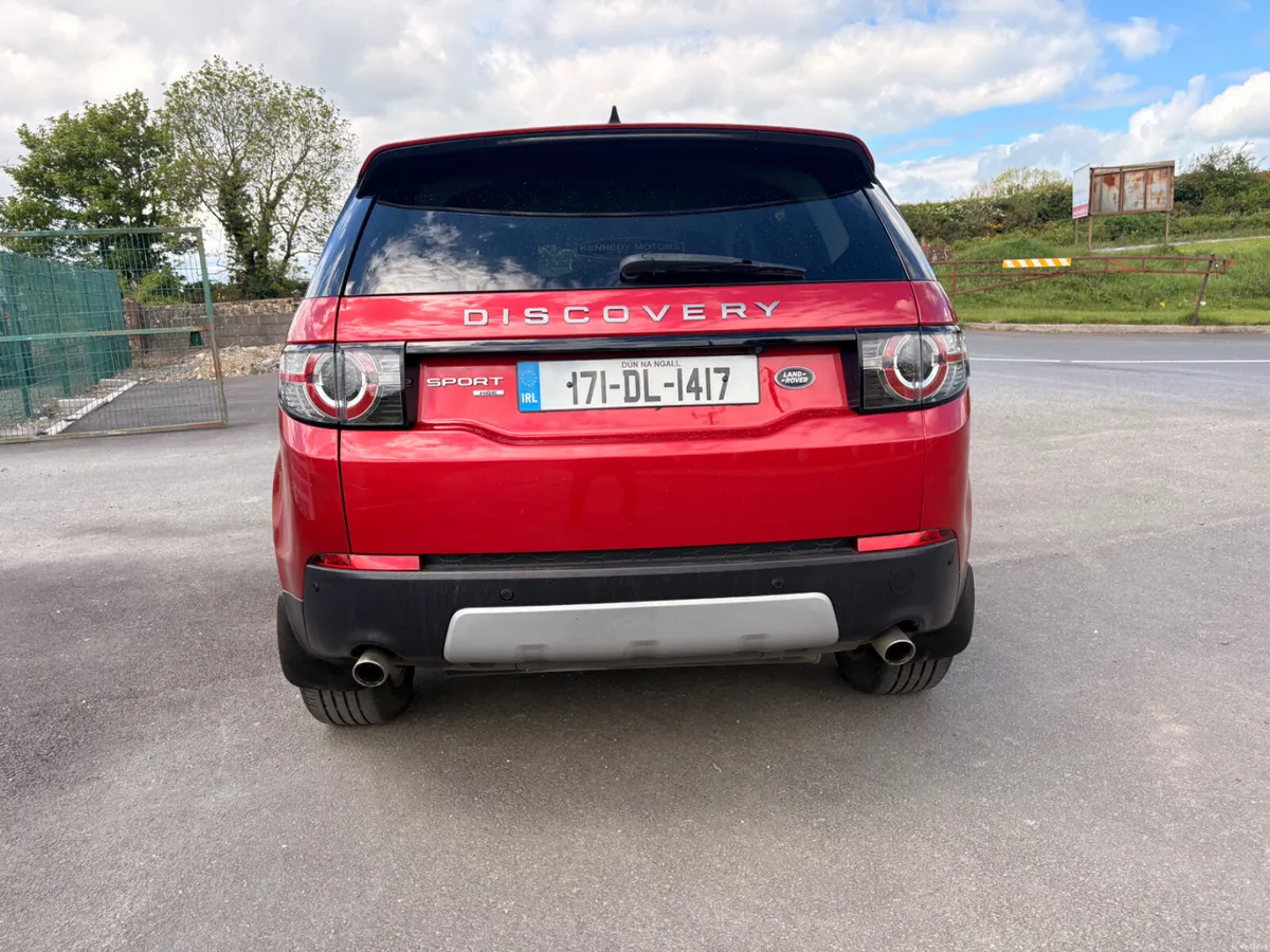 Land Rover Discovery Sport 2017 - Image 3