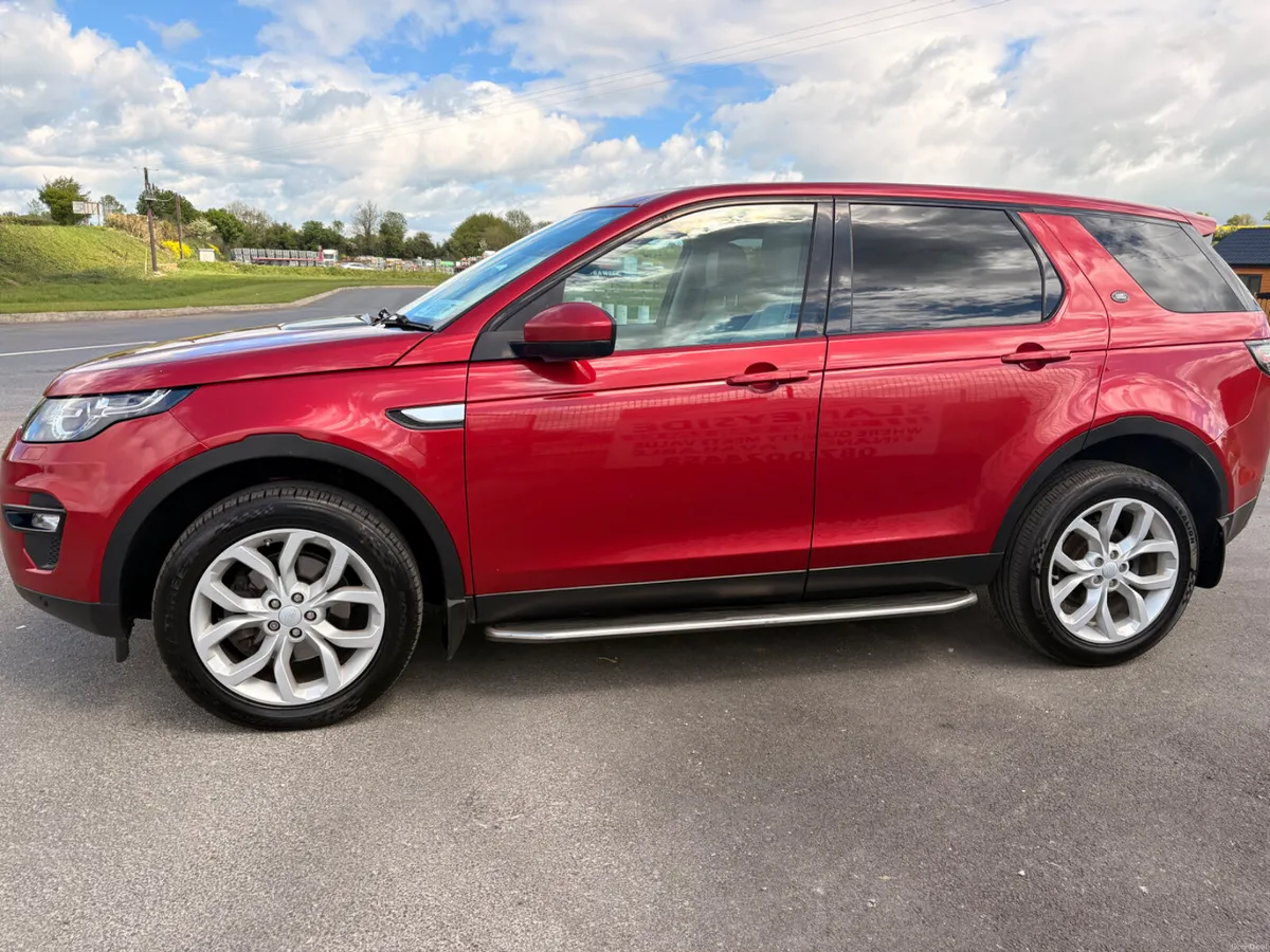 Land Rover Discovery Sport 2017 - Image 6