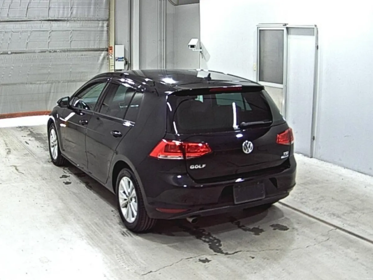 VOLKSWAGEN GOLF 1.2 TSI AUTO 2017 - Image 2