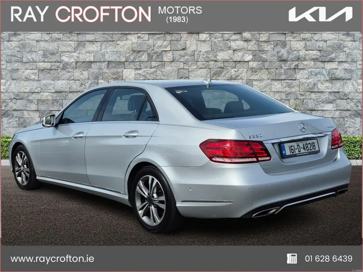 Mercedes-Benz E-Class E 220 BLUETEC CLASSIC A/T - Image 4
