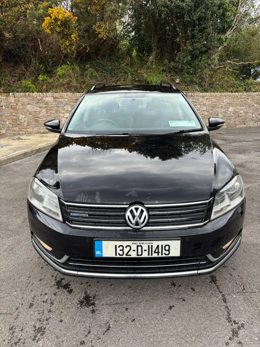 Volkswagen Passat 2013 - Image 2