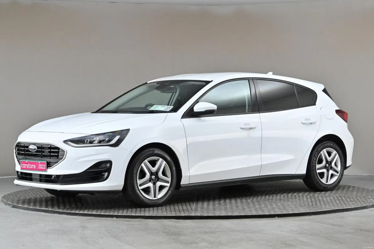 Ford Focus 1.0T CONNECTED 6SPD - Image 4