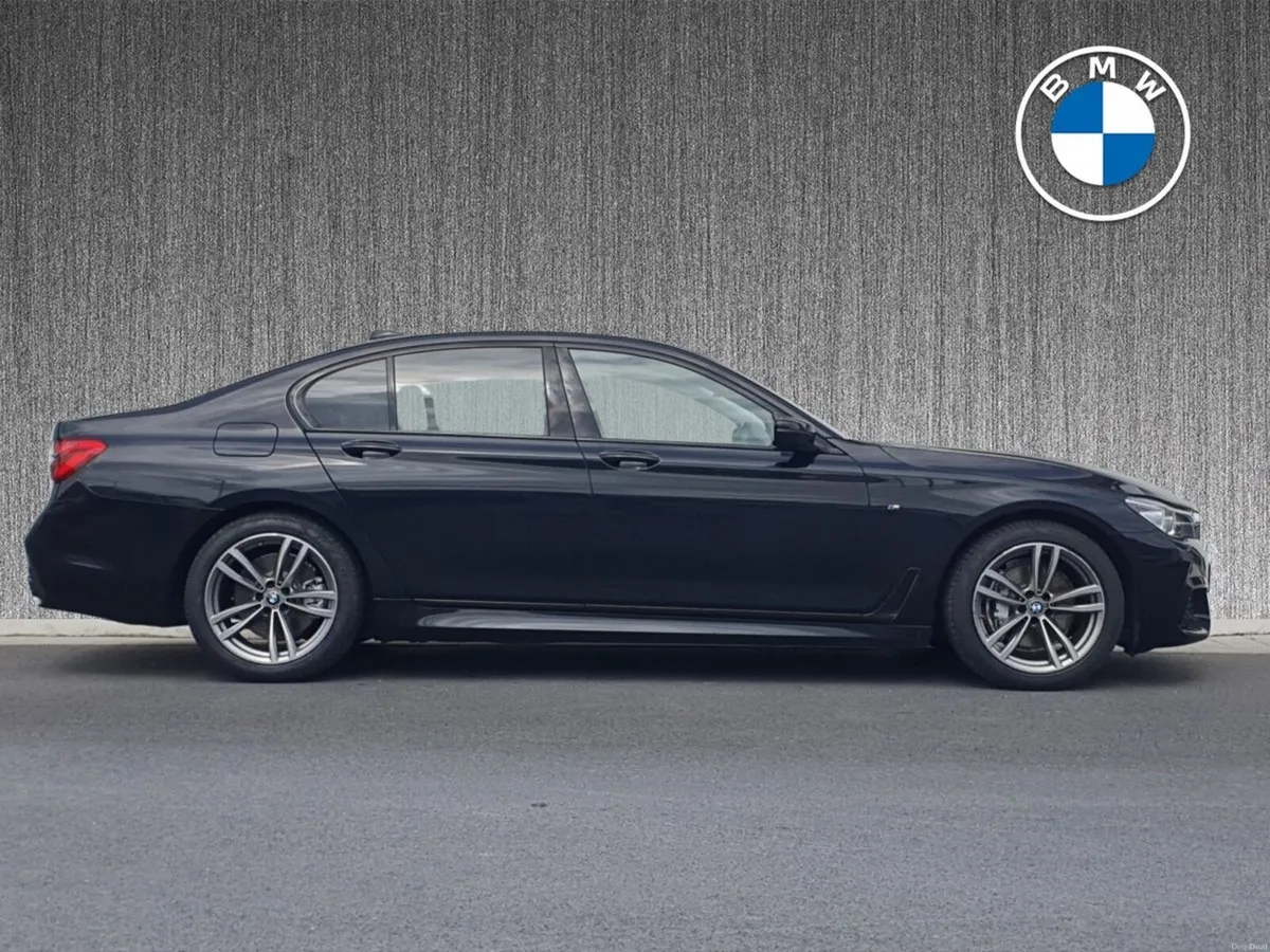 BMW 7-Series 740d xDrive M Sport Saloon - Image 3